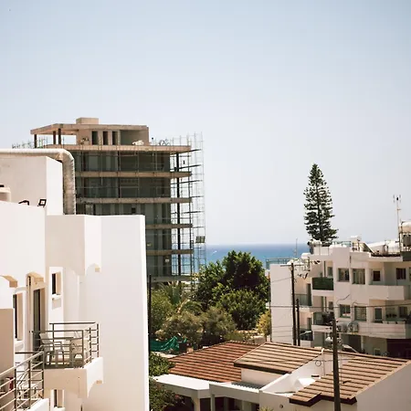 Sunrise Apartment Larnaca